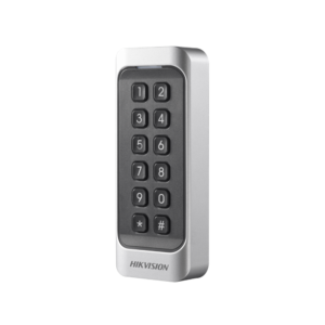Čitalnik kartic Hikvision DS-K1107AEK za kontrolo pristopa, eleganten in zanesljiv model.